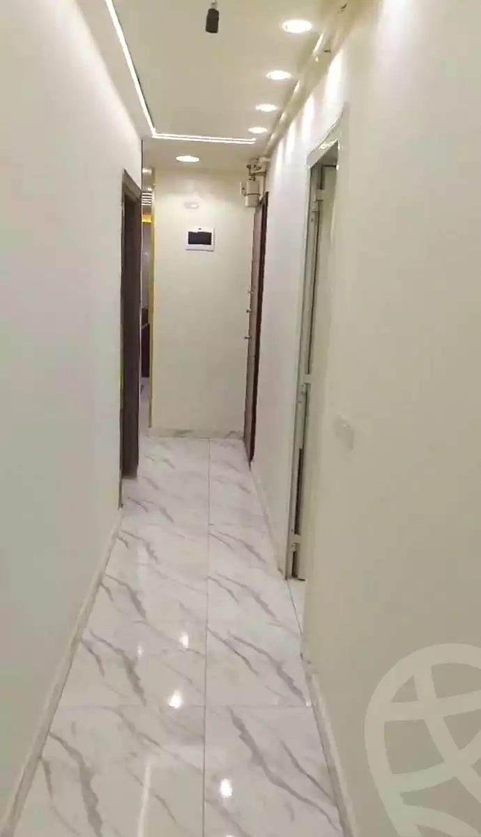https://aqarmap.com.eg/ar/listing/6813020-for-sale-alexandria-el-asafra-l-sfr-bhry