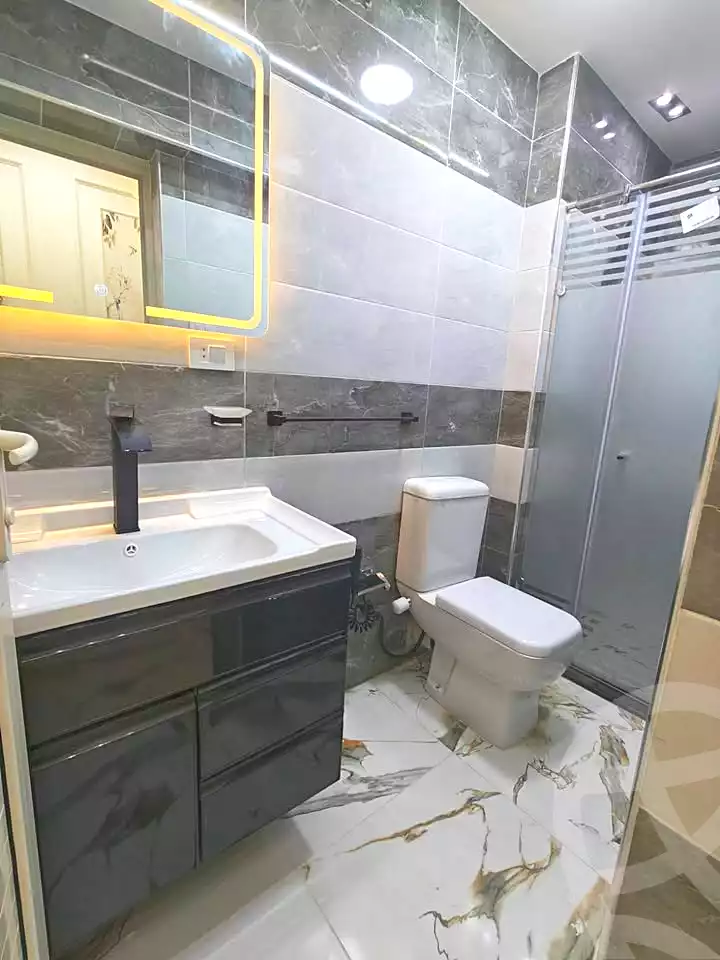 https://aqarmap.com.eg/ar/listing/6813589-for-sale-alexandria-el-asafra-hasan-kamel-st