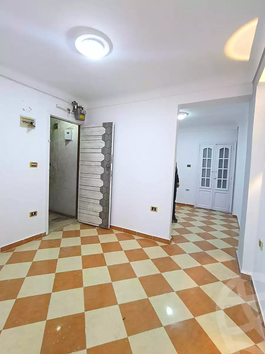 https://aqarmap.com.eg/en/listing/6814321-for-sale-alexandria-lsywf-el-falki