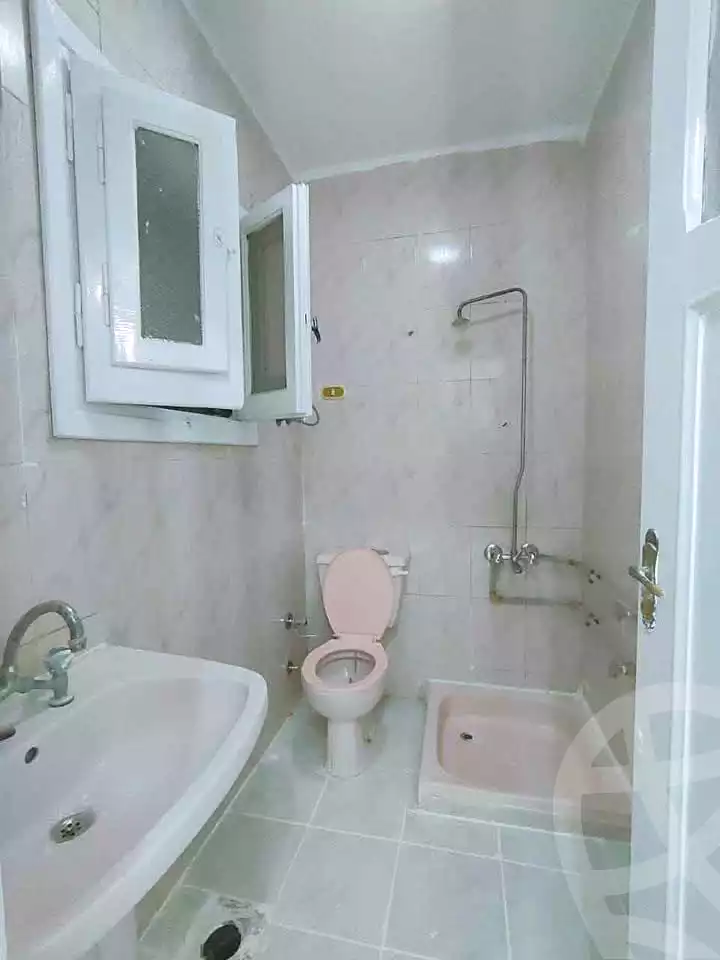 https://aqarmap.com.eg/en/listing/6814867-for-sale-alexandria-l-jmy-shataa-el-nakheel