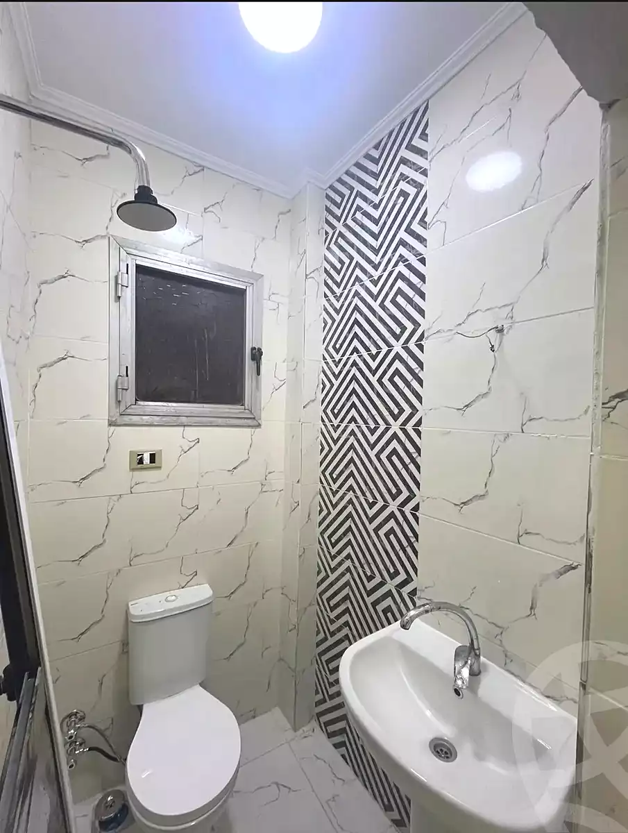https://aqarmap.com.eg/ar/listing/6815179-for-sale-alexandria-sydy-bshr-sydy-bshr-bhry-shr-mhmwd-l-yswy