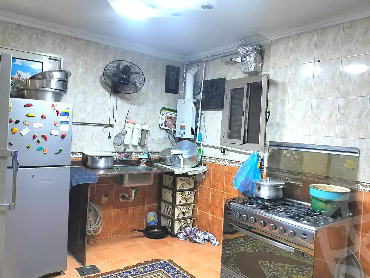 https://aqarmap.com.eg/en/listing/6815581-for-sale-cairo-helwan-helwan-el-sharkeya-borhan-st