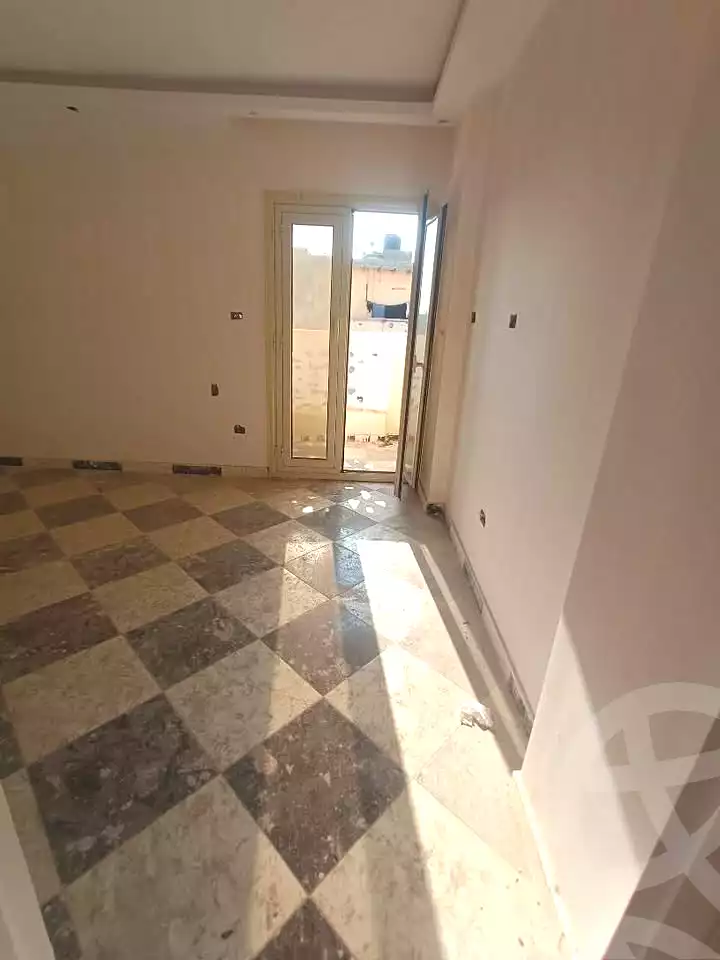 https://aqarmap.com.eg/en/listing/6815704-for-sale-alexandria-moharram-bey-erfan-st