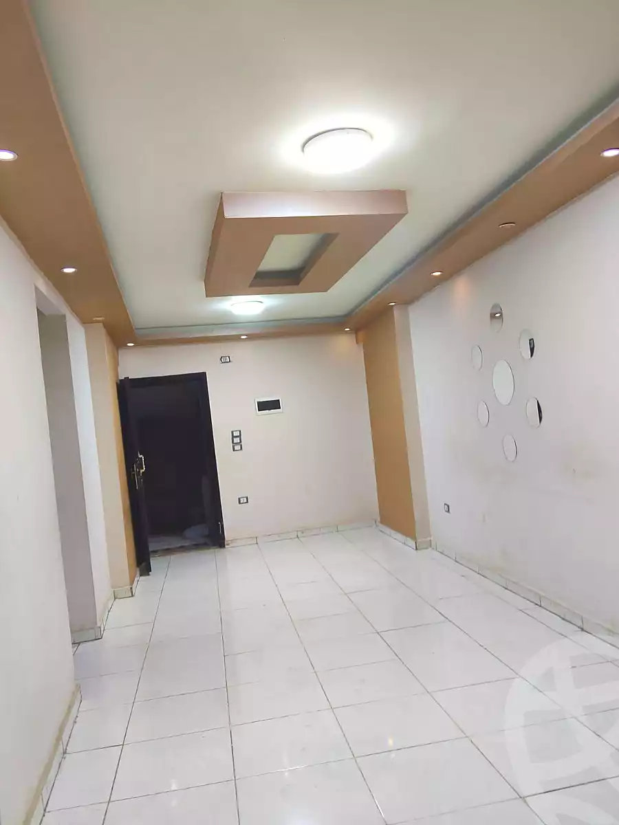 https://aqarmap.com.eg/en/listing/6815957-for-rent-cairo-faisal-kafr-tohormos-queen-nazli-st