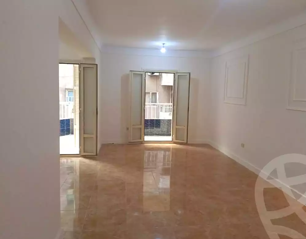 https://aqarmap.com.eg/ar/listing/6816075-for-sale-alexandria-el-asafra-l-sfr-bhry