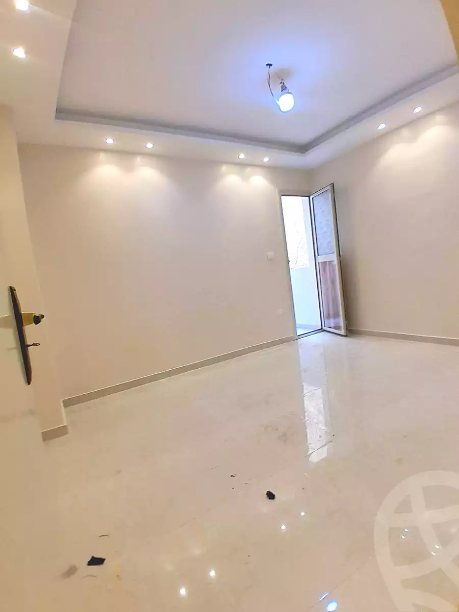 https://aqarmap.com.eg/ar/listing/6816103-for-sale-alexandria-miami-45-street