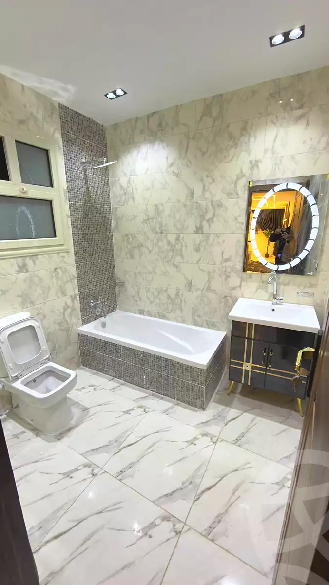 https://aqarmap.com.eg/ar/listing/6816149-for-sale-cairo-ain-shams-jsr-lswys