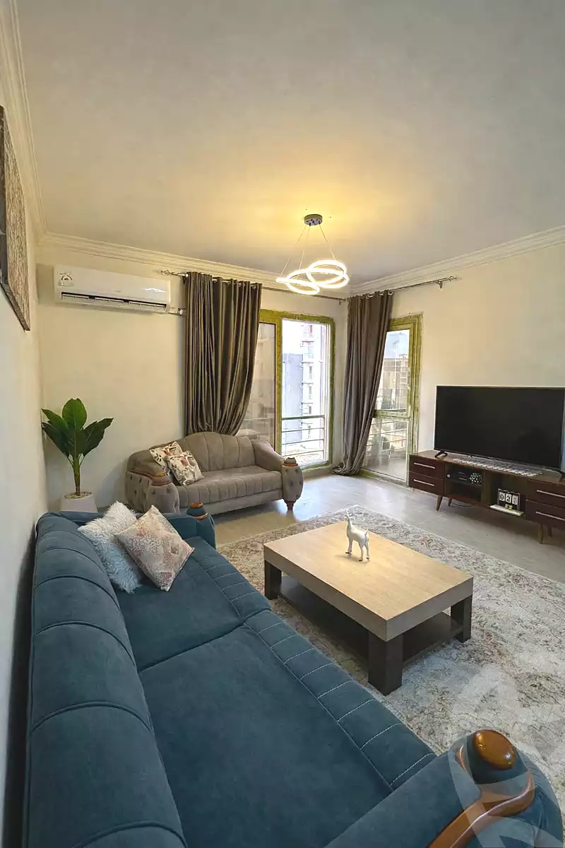 https://aqarmap.com.eg/ar/listing/6816645-for-rent-cairo-el-sheikh-zayed-city-compounds-jn-zyd