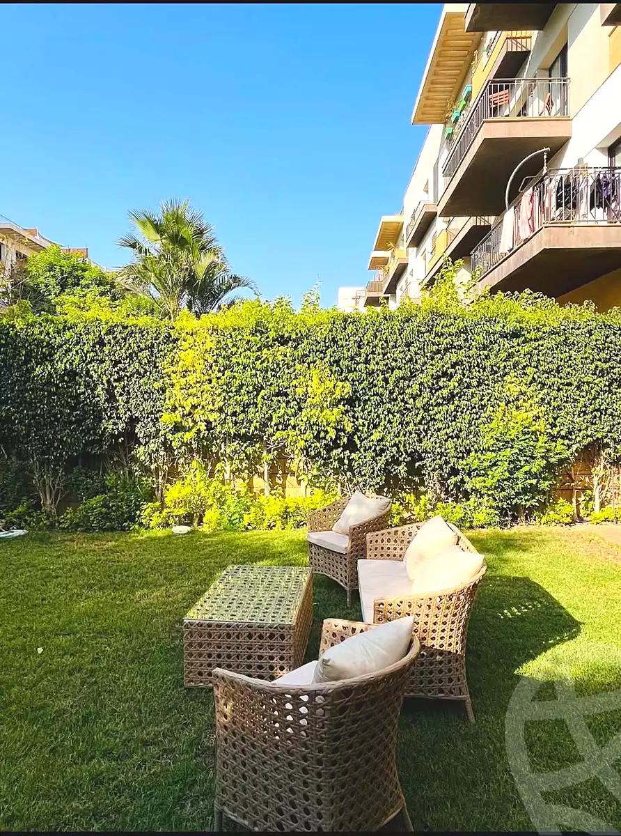https://aqarmap.com.eg/en/listing/6816697-for-rent-cairo-el-sheikh-zayed-city-compounds-kmbwnd-wyst-twn-swdyk