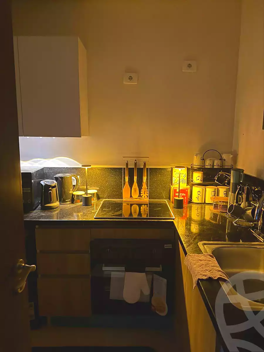 https://aqarmap.com.eg/en/listing/6816842-for-sale-cairo-el-sheikh-zayed-city-compounds-zyd-wr-llttwyr-z-tower