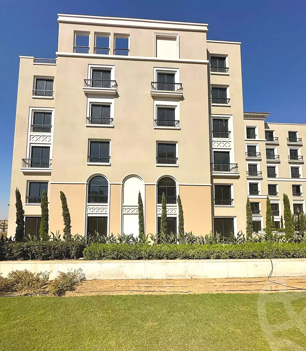 https://aqarmap.com.eg/en/listing/6816896-for-sale-cairo-el-sheikh-zayed-city-compounds-kmbwnd-fyldj-wyst-dr-llttwyr