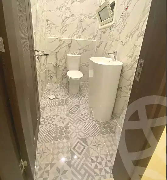 https://aqarmap.com.eg/en/listing/6816911-for-rent-cairo-6th-of-october-compounds-green-5