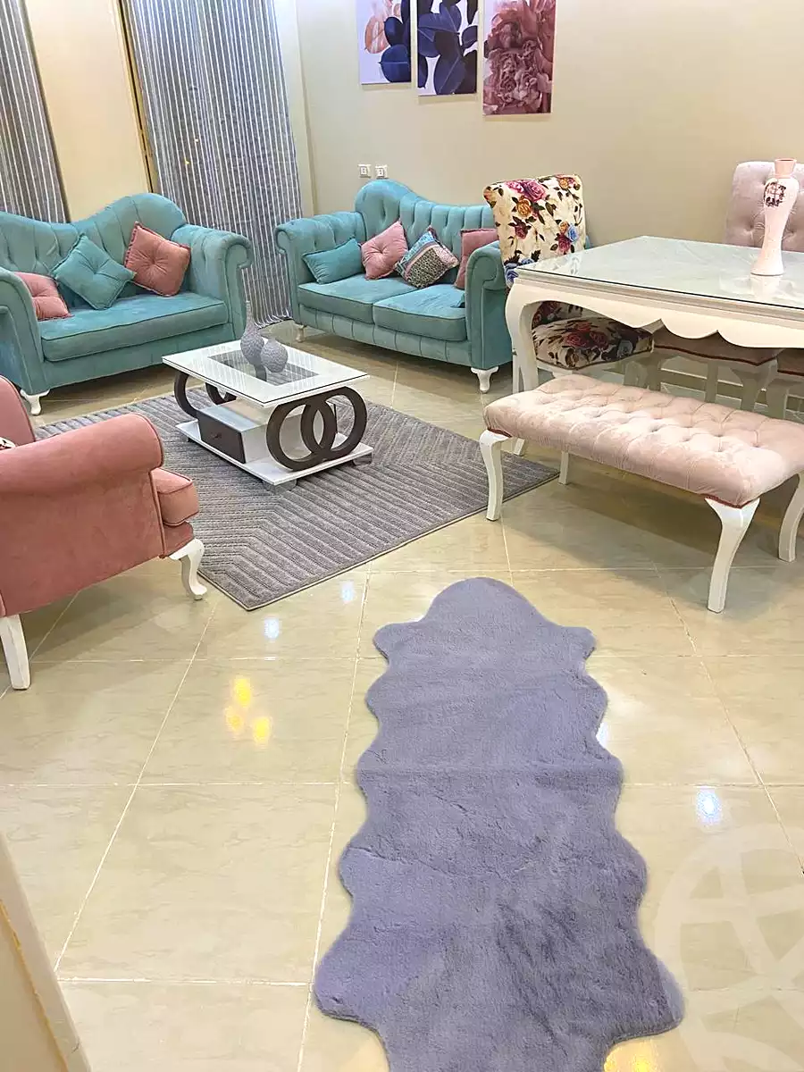 https://aqarmap.com.eg/ar/listing/6817014-for-rent-cairo-el-sheikh-zayed-city-compounds-dr-msr
