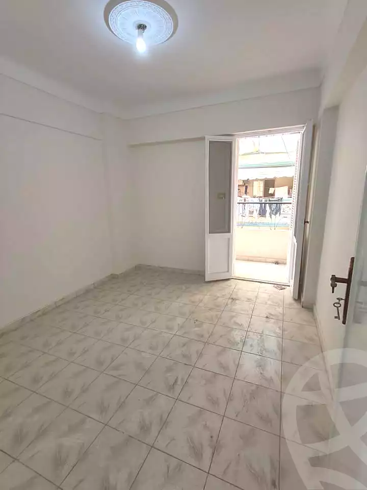 https://aqarmap.com.eg/en/listing/6817289-for-sale-alexandria-sydy-bshr