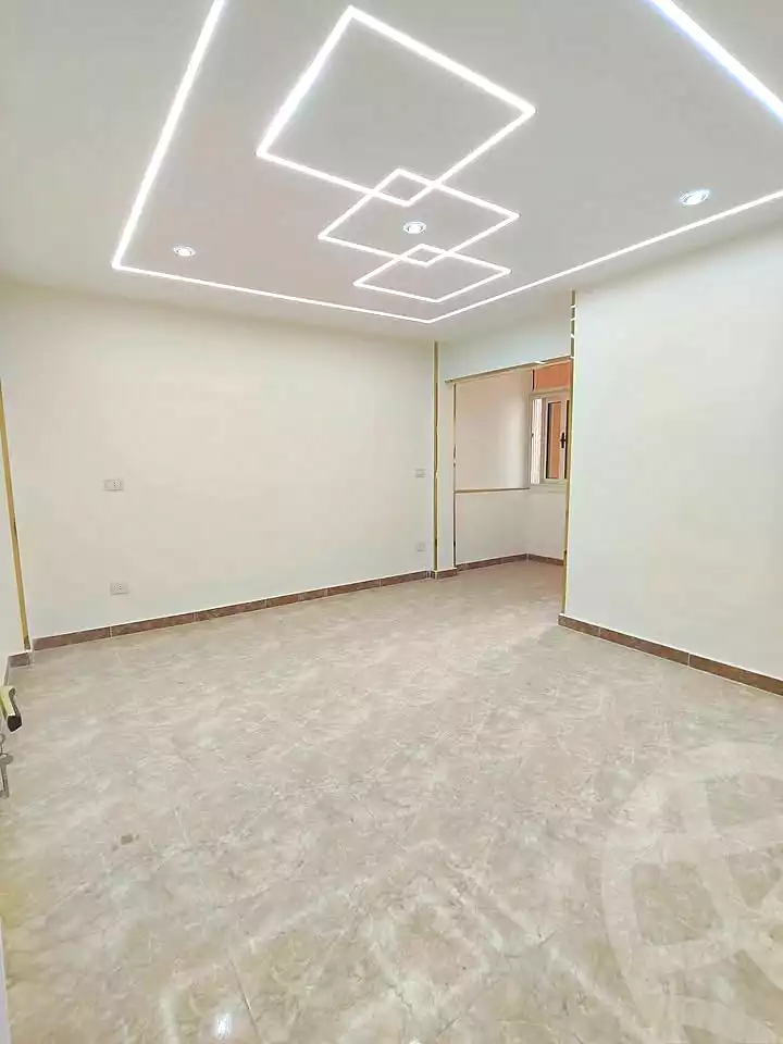 https://aqarmap.com.eg/ar/listing/6817312-for-sale-alexandria-el-asafra-l-sfr-bhry