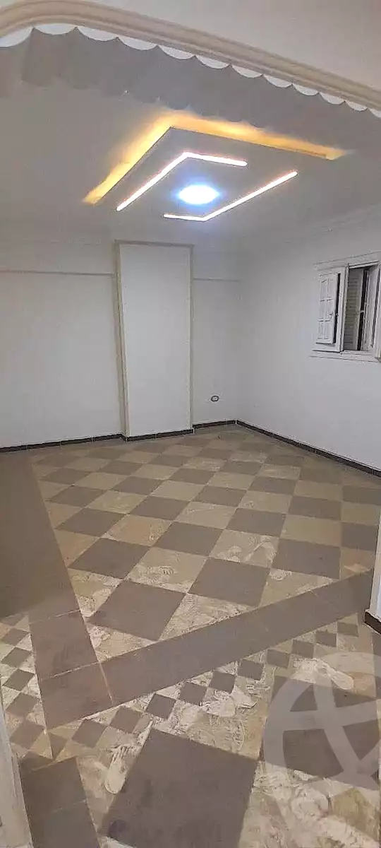 https://aqarmap.com.eg/en/listing/6817654-for-sale-alexandria-lsywf-el-falki