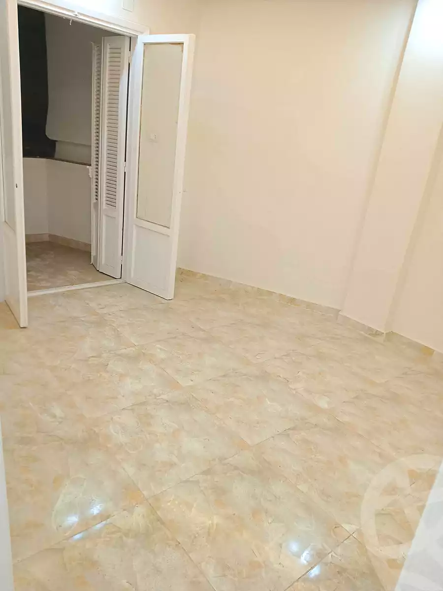 https://aqarmap.com.eg/ar/listing/6817800-for-sale-alexandria-miami-iskandar-ibrahim-st