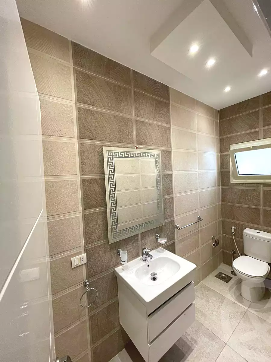 https://aqarmap.com.eg/ar/listing/6818511-for-rent-cairo-el-sheikh-zayed-city-compounds-beverly-hills