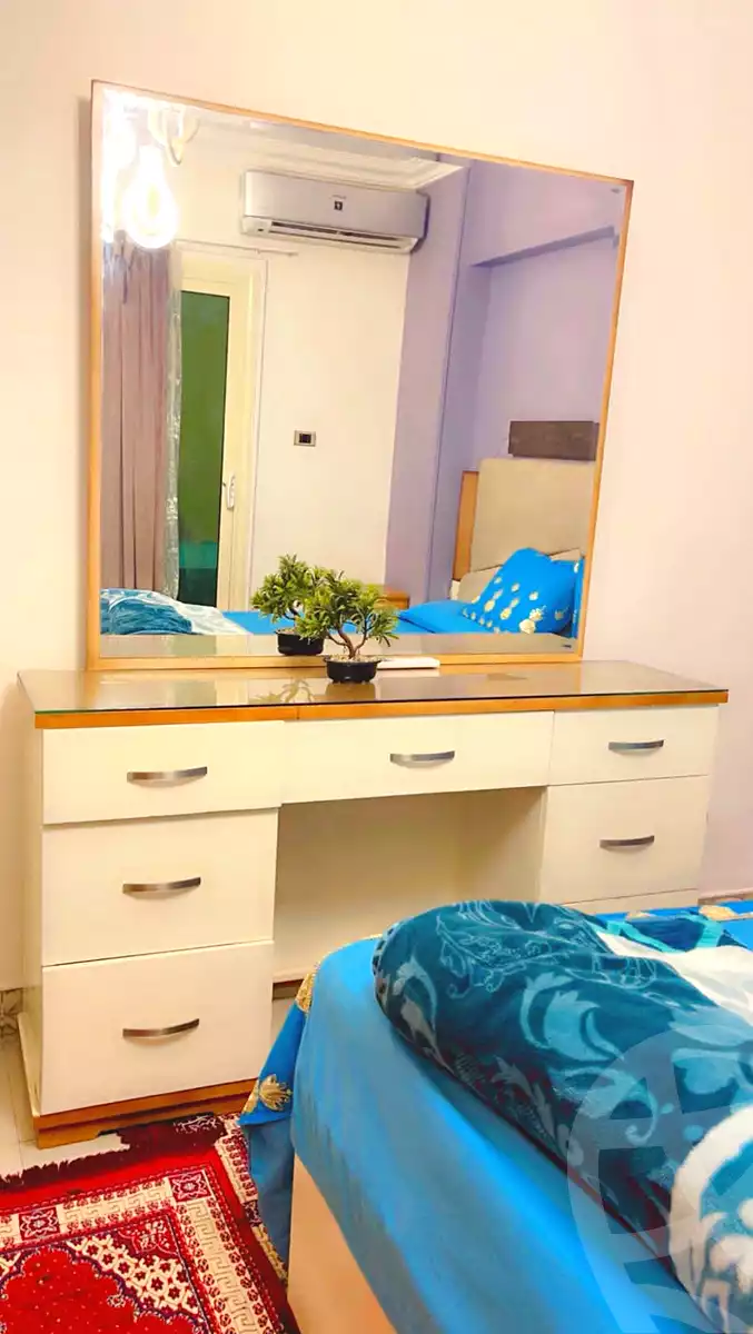 https://aqarmap.com.eg/ar/listing/6818679-for-rent-cairo-el-sheikh-zayed-city-el-hay-el-thaleth-ashaer