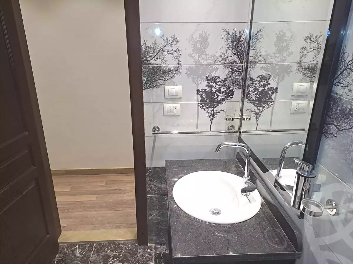 https://aqarmap.com.eg/en/listing/6818678-for-sale-cairo-el-sheikh-zayed-city-compounds-continental-gardens