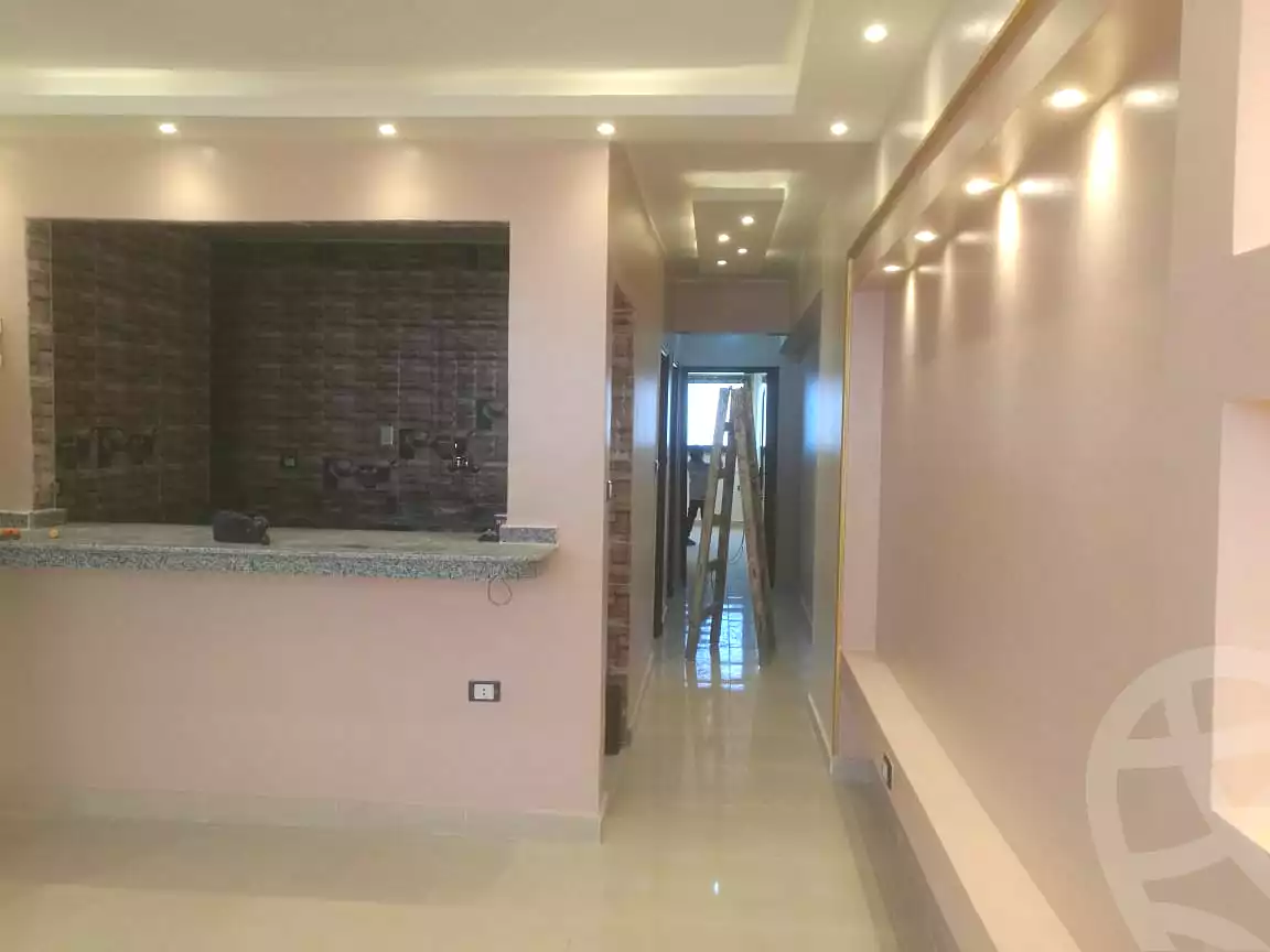 https://aqarmap.com.eg/ar/listing/6818959-for-rent-cairo-ain-shams-mnshy-lthryr