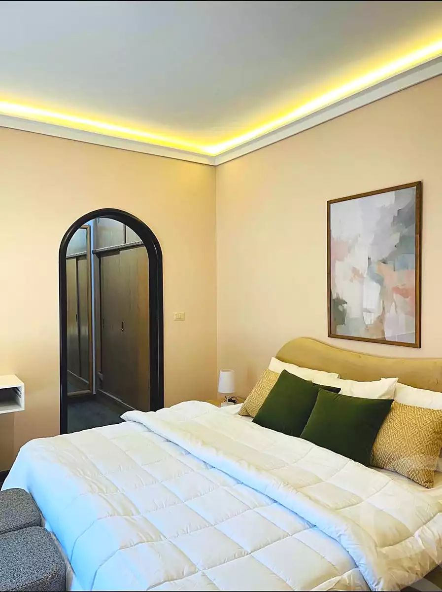 https://aqarmap.com.eg/en/listing/6818983-for-rent-cairo-el-sheikh-zayed-city-compounds-kmbwnd-wyst-twn-swdyk