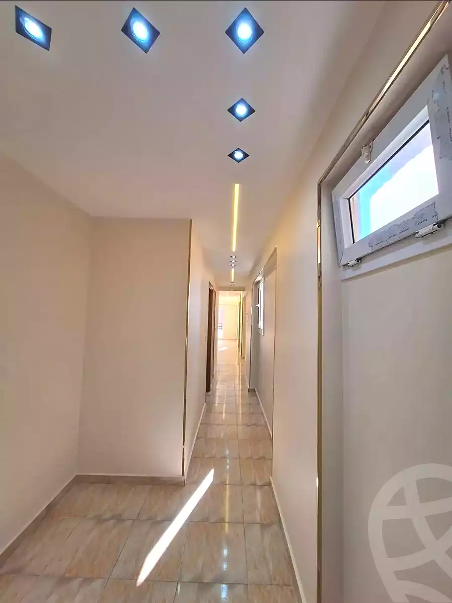 https://aqarmap.com.eg/ar/listing/6819395-for-sale-alexandria-sydy-bshr-sydy-bshr-bhry-shr-mhmwd-l-yswy