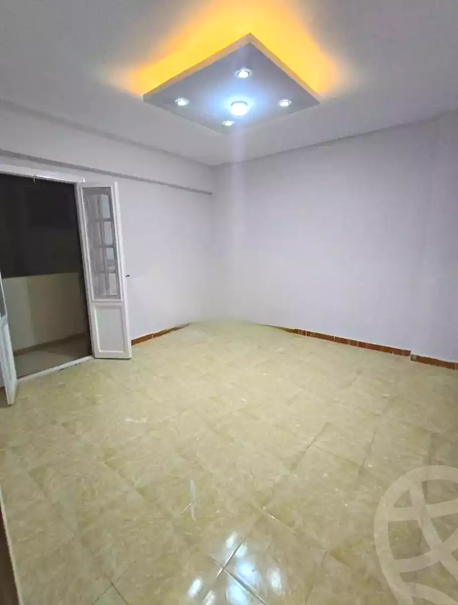 https://aqarmap.com.eg/en/listing/6820254-for-sale-alexandria-lsywf-el-falki