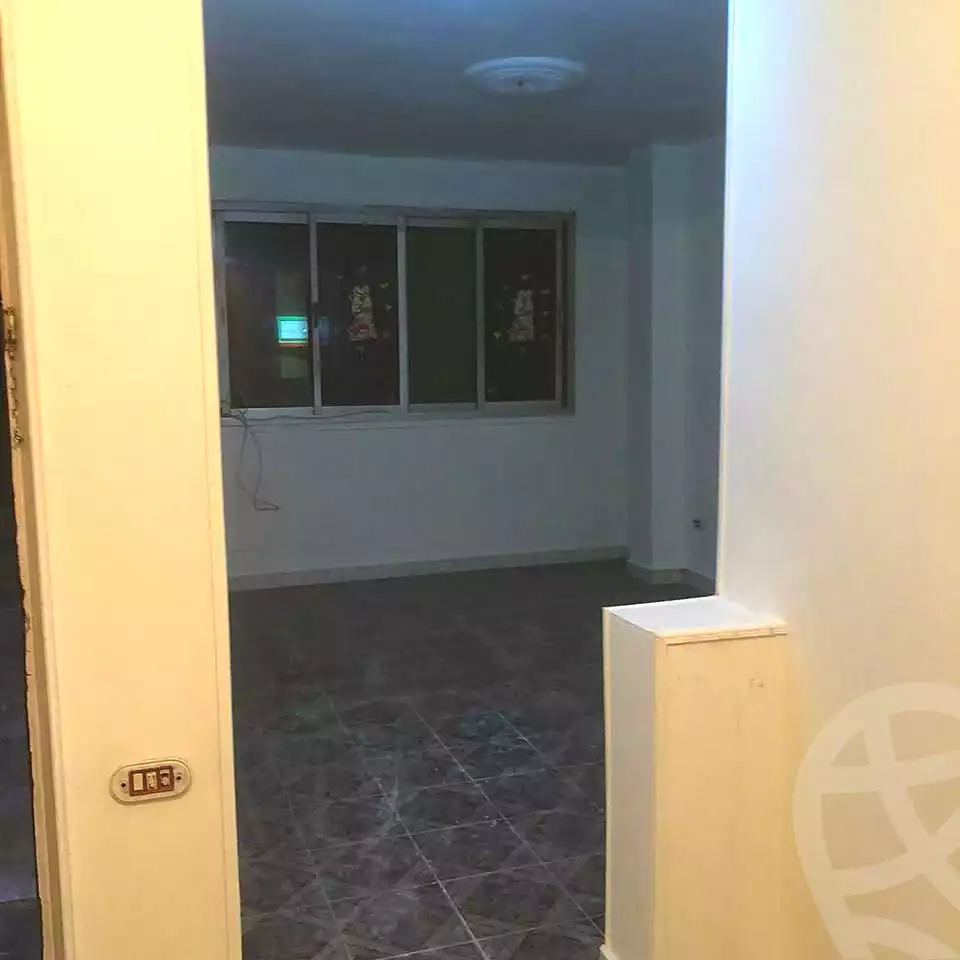 https://aqarmap.com.eg/ar/listing/6820475-for-sale-cairo-el-haram-shareaa-khatem-el-morsalen