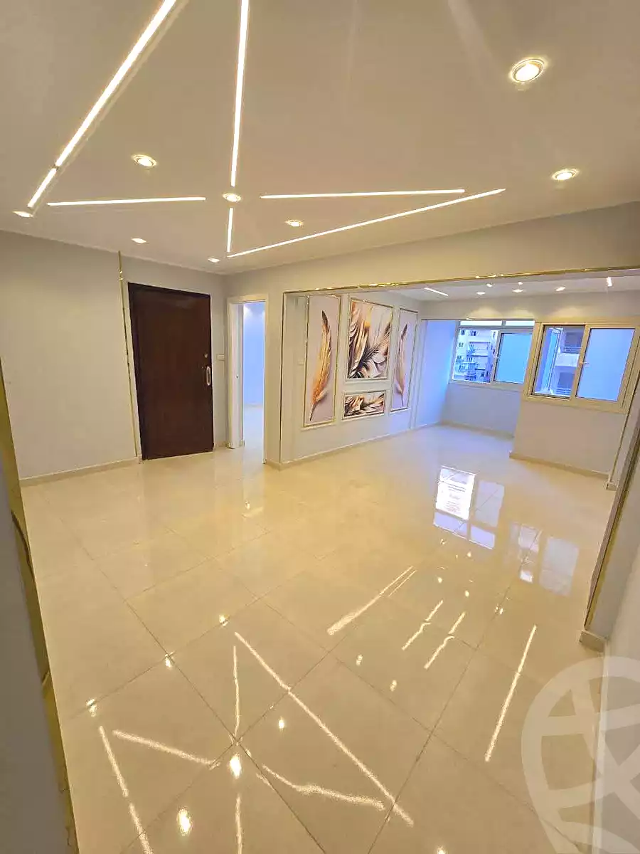 https://aqarmap.com.eg/ar/listing/6820485-for-sale-alexandria-el-mandara-shr-jml-bd-lnsr