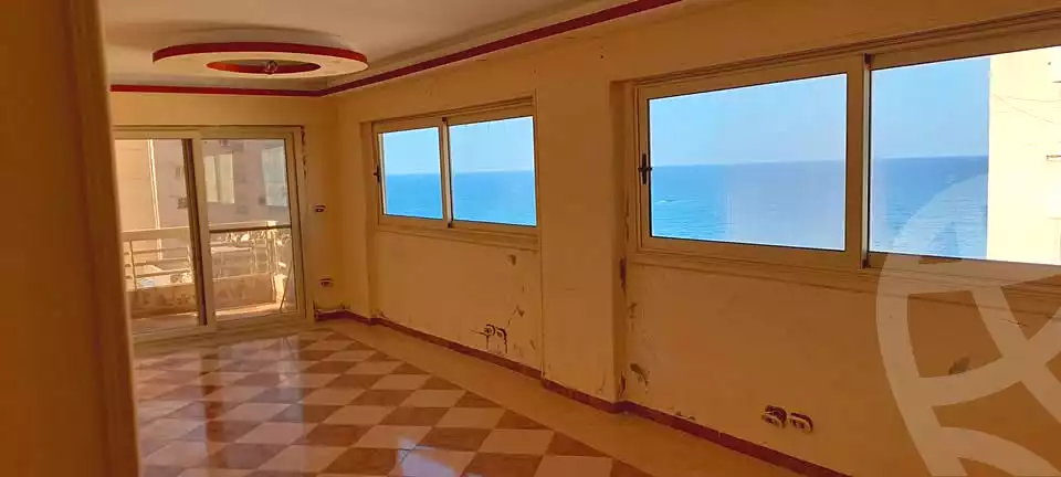 https://aqarmap.com.eg/ar/listing/6820618-for-sale-alexandria-miami-el-gaish-rd-st