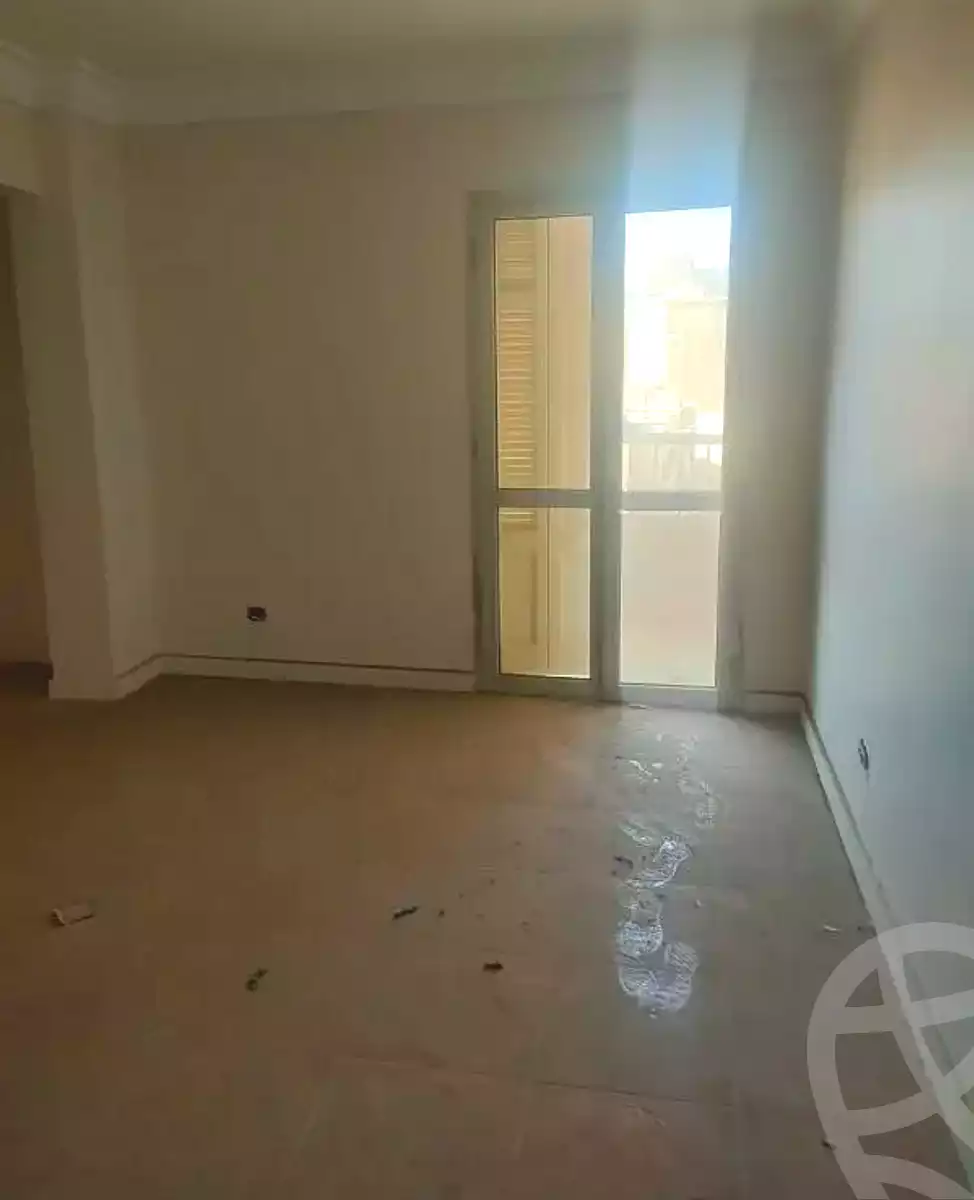https://aqarmap.com.eg/ar/listing/6820725-for-rent-alexandria-fleming