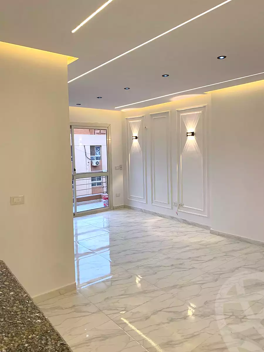 https://aqarmap.com.eg/en/listing/6820890-for-sale-cairo-6th-of-october-hadaeq-october-compounds-degla-gardens