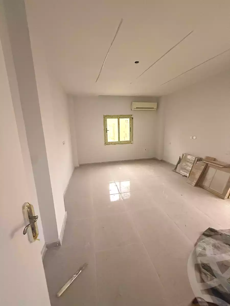 https://aqarmap.com.eg/ar/listing/6820935-for-rent-cairo-el-sheikh-zayed-city-compounds-el-yasmeen-compound