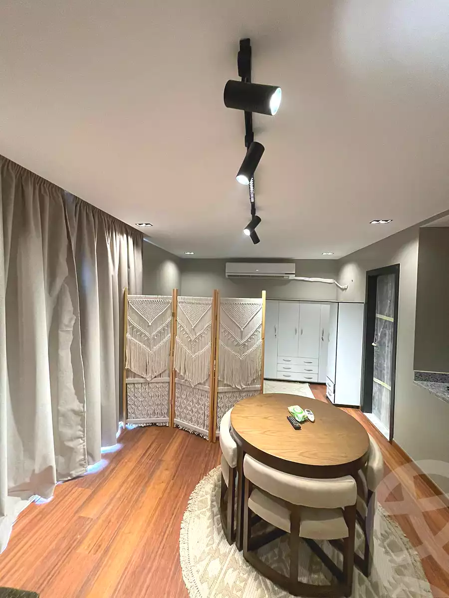 https://aqarmap.com.eg/en/listing/6821016-for-rent-cairo-6th-of-october-compounds-october-plaza