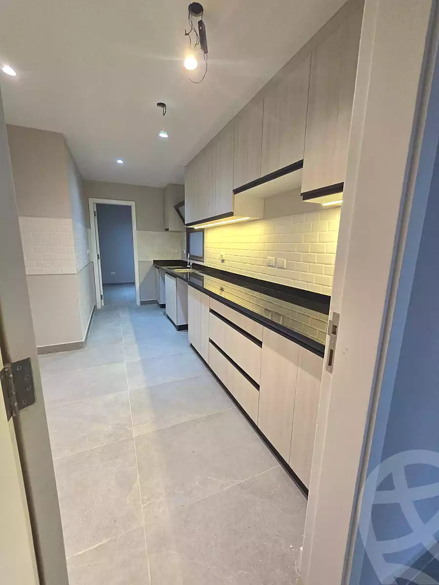 https://aqarmap.com.eg/en/listing/6821389-for-rent-cairo-el-sheikh-zayed-city-compounds-kmbwnd-fyldj-wyst-dr-llttwyr
