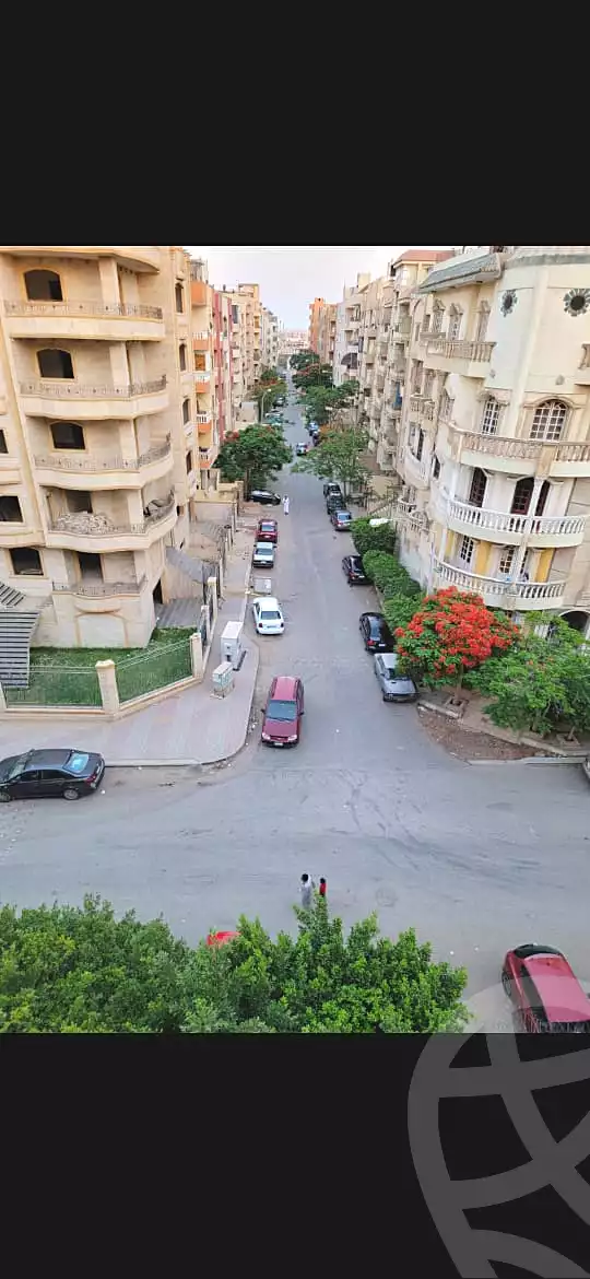 https://aqarmap.com.eg/ar/listing/6821550-for-sale-cairo-6th-of-october-el-ahyaa-neighborhood-4th