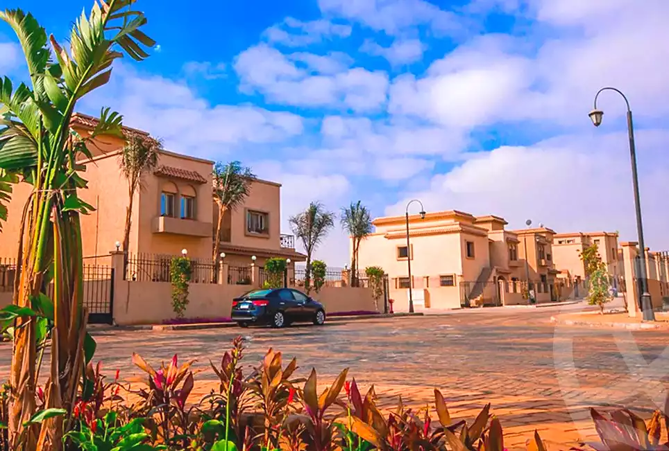 https://aqarmap.com.eg/en/listing/6821604-for-sale-cairo-6th-of-october-hadaeq-october-compounds-rihana