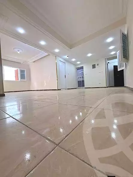 https://aqarmap.com.eg/ar/listing/6821663-for-sale-cairo-helwan-helwan-el-sharkeya-abd-el-rahman-pasha-st