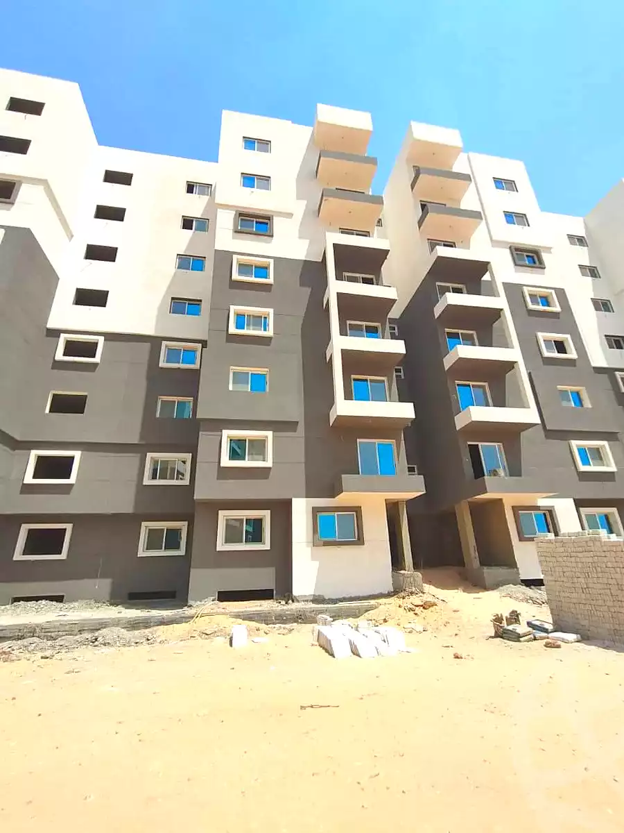 https://aqarmap.com.eg/ar/listing/6821706-for-sale-cairo-new-administrative-capital-r7-kmbwnd-stw