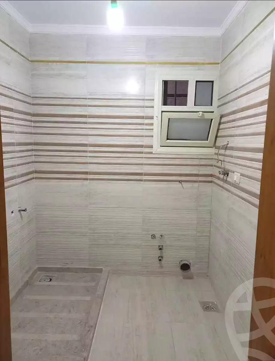 https://aqarmap.com.eg/ar/listing/6821986-for-sale-alexandria-sydy-bshr-sydy-bshr-qbly-street-30