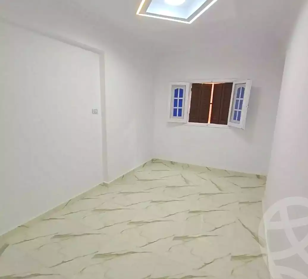 https://aqarmap.com.eg/en/listing/6822091-for-sale-alexandria-lsywf-el-falki
