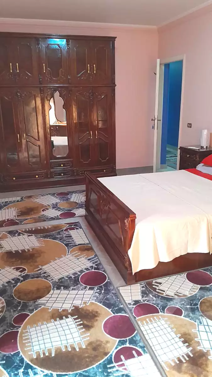 https://aqarmap.com.eg/ar/listing/6822321-for-rent-cairo-new-cairo-el-ahyaa-fourth-neighborhood-street-28