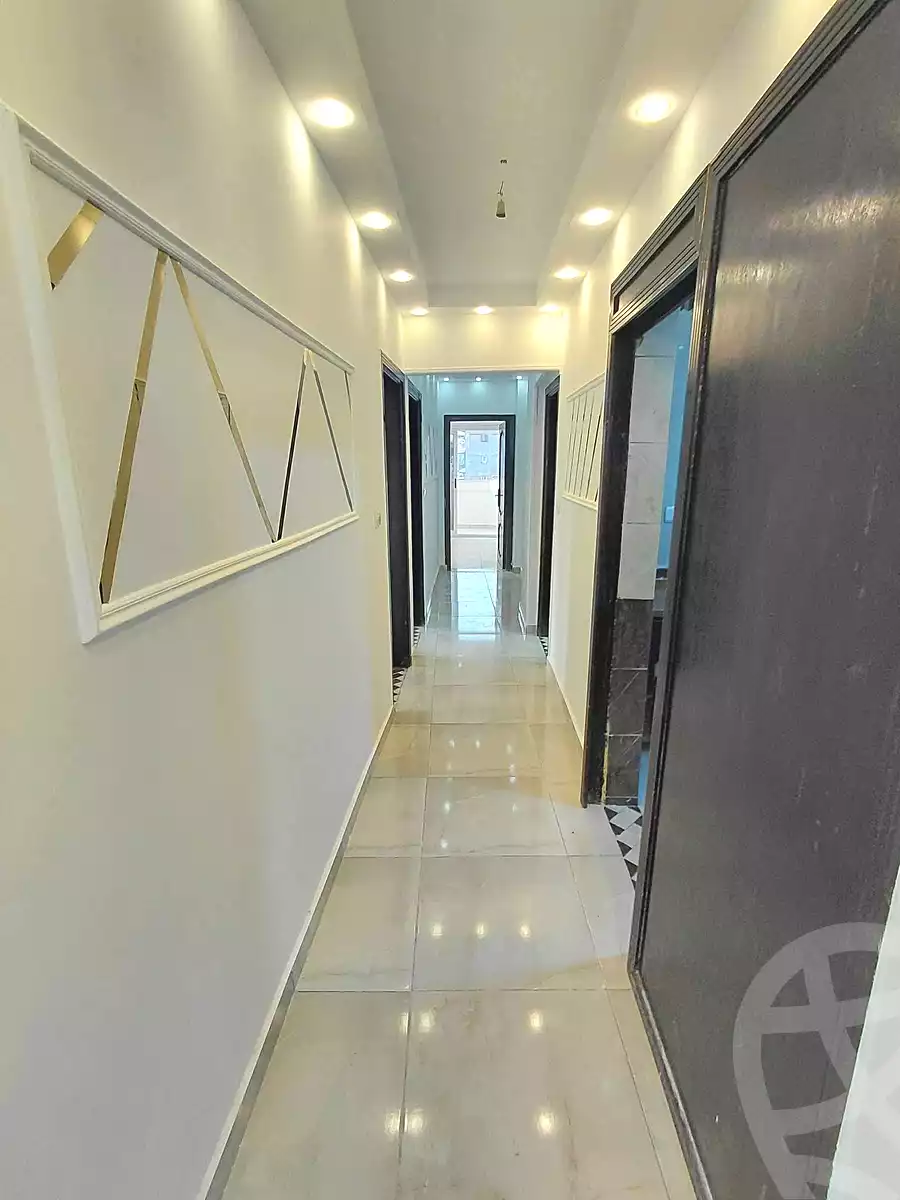 https://aqarmap.com.eg/ar/listing/6822516-for-sale-alexandria-sydy-bshr-sydy-bshr-bhry-gamal-abd-el-nasir-st