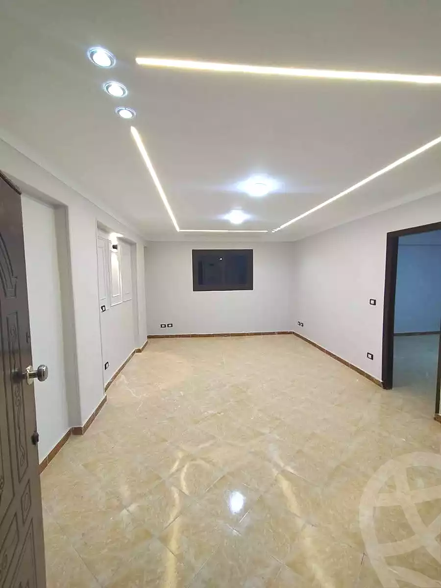 https://aqarmap.com.eg/en/listing/6822634-for-sale-alexandria-lsywf-el-falki