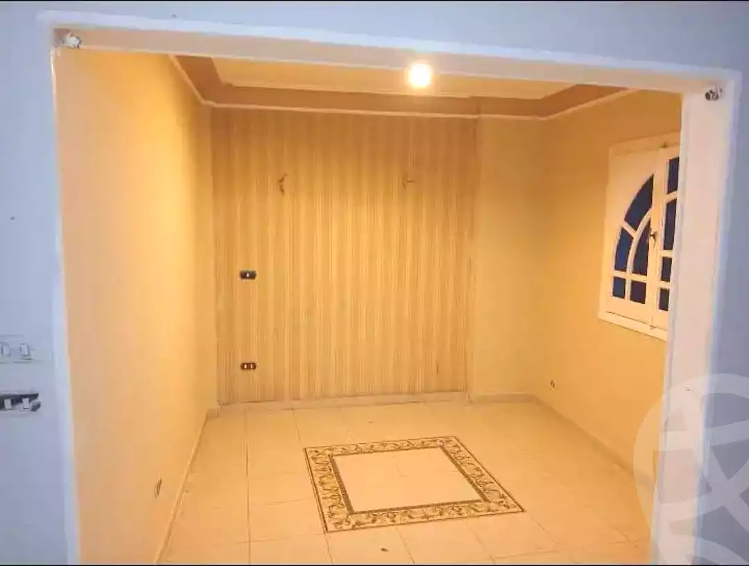 https://aqarmap.com.eg/ar/listing/6822773-for-rent-alexandria-sydy-bshr-sydy-bshr-bhry-shr-mhmwd-l-yswy