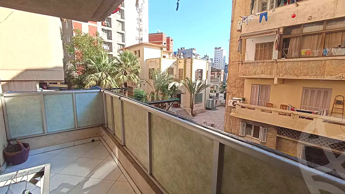 https://aqarmap.com.eg/en/listing/6822945-for-sale-alexandria-bakoos-al-aksah-st