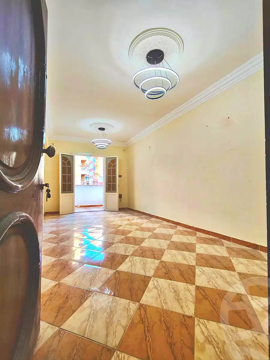 https://aqarmap.com.eg/ar/listing/6823376-for-sale-alexandria-l-jmy-el-hanouvel-abo-bakr-el-sedeek-st