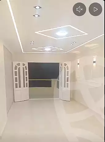 https://aqarmap.com.eg/ar/listing/6823445-for-sale-alexandria-miami-el-sebaey-st