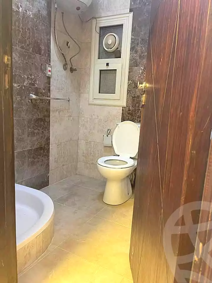 https://aqarmap.com.eg/ar/listing/6823493-for-rent-cairo-el-sheikh-zayed-city-el-hay-eltaseaa-lhy-lts